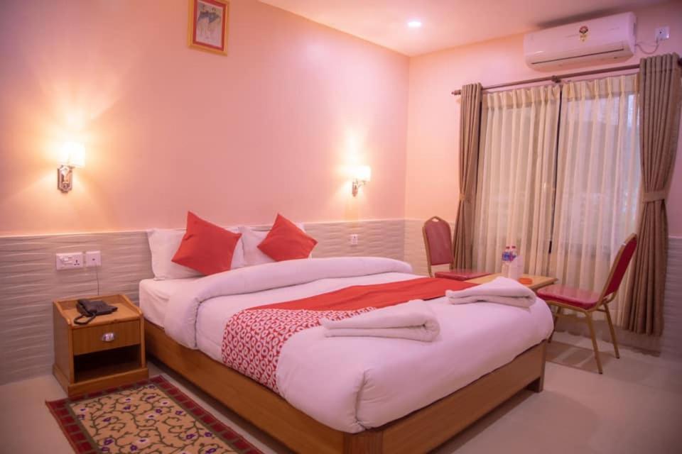 Hotel River Park Pokhara Zewnętrze zdjęcie