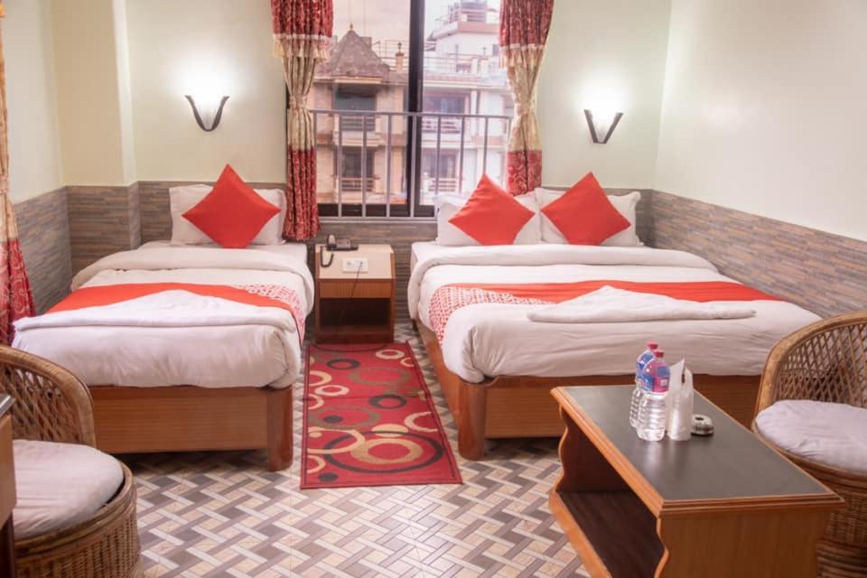 Hotel River Park Pokhara Zewnętrze zdjęcie