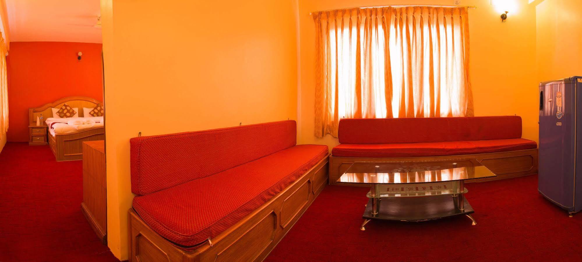 Hotel River Park Pokhara Zewnętrze zdjęcie